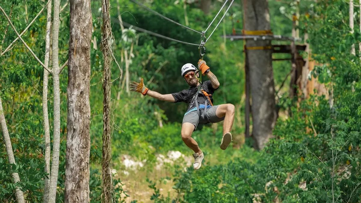 Mayan Adrenaline Sencillo (ATV, Zip Line, Cenote)